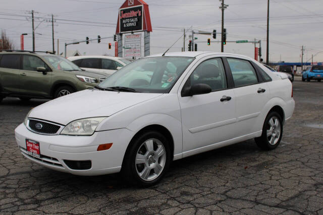 2005 Ford Focus for sale at Jennifer's Auto Sales & Service in Spokane Valley, WA