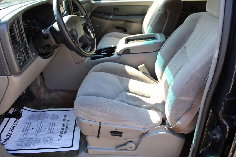 2003 Chevrolet Tahoe LS