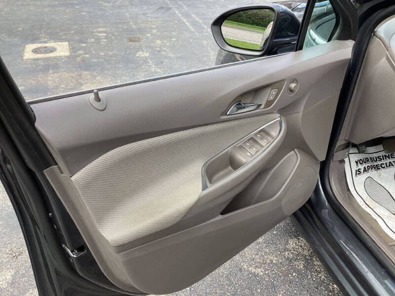 2018 Chevrolet Cruze LT Auto