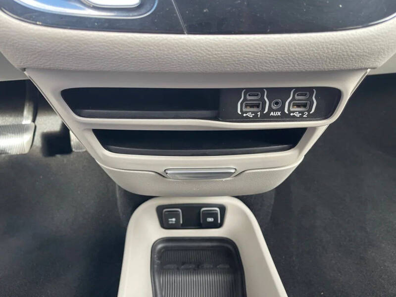 2021 Chrysler Pacifica Touring