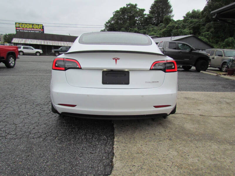 2019 Tesla Model 3 Performance