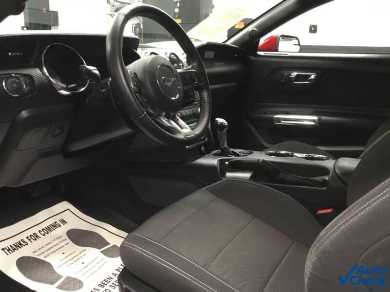 2016 Ford Mustang V6