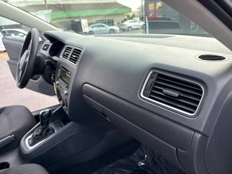 2011 Volkswagen Jetta