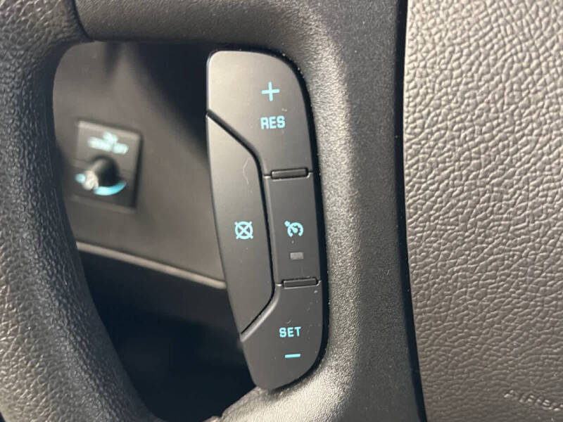 2024 Chevrolet Express 2500