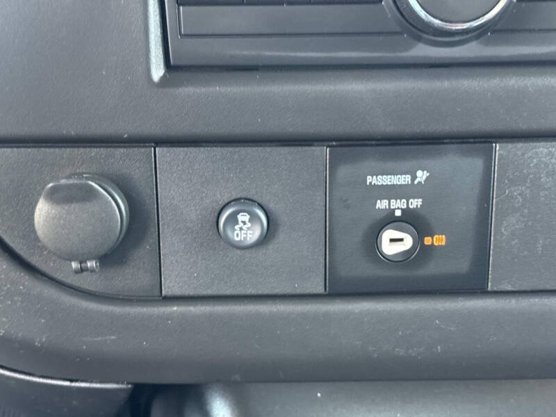 2017 Chevrolet Express 2500