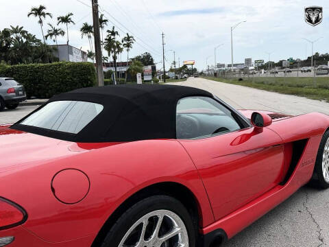 2003 Dodge Viper SRT-10