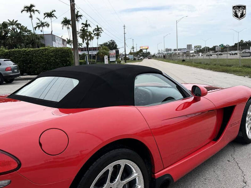 2003 Dodge Viper SRT-10
