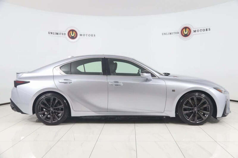 2024 Lexus IS 350 F SPORT Design