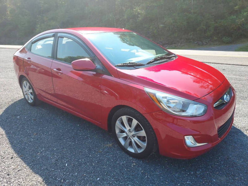 2013 Hyundai Accent for sale at Route 15 Auto Sales in Selinsgrove PA