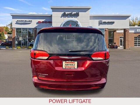 2020 Chrysler Voyager LXi