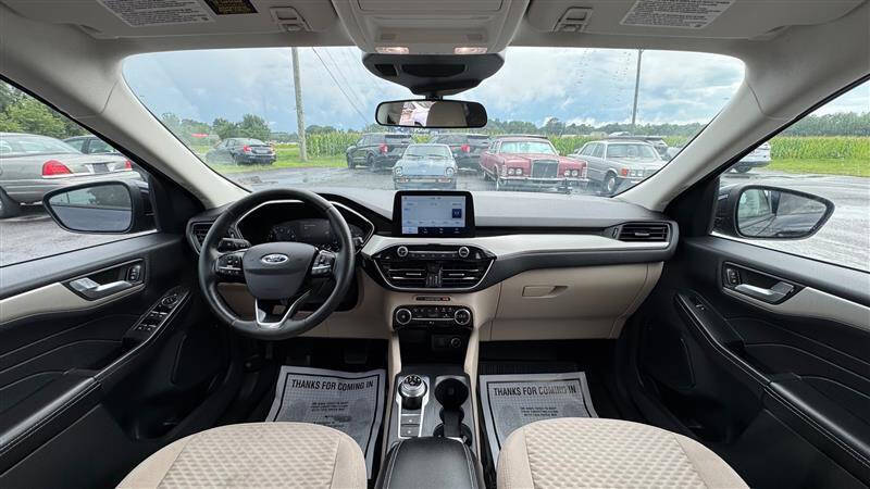 2021 Ford Escape SE