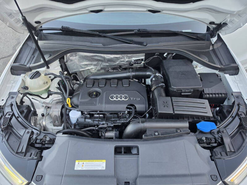2016 Audi Q3 2.0T quattro Premium Plus