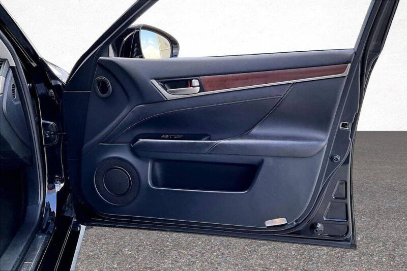 2015 Lexus GS 350 Crafted Line