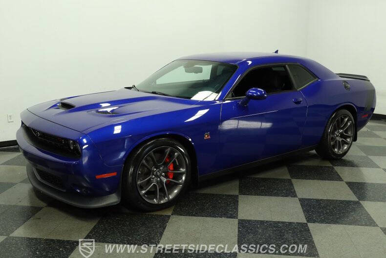 2022 Dodge Challenger