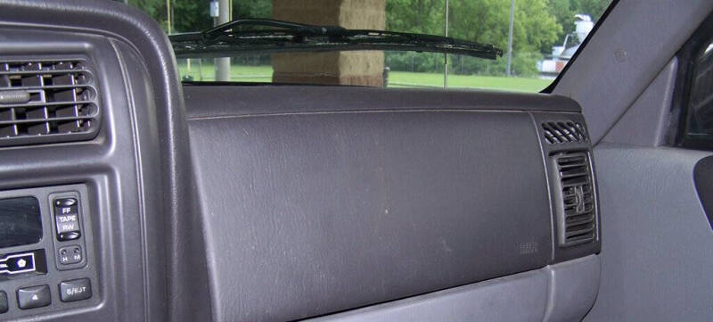 1998 Jeep Cherokee SE