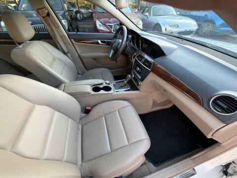 2012 Mercedes-Benz C-Class