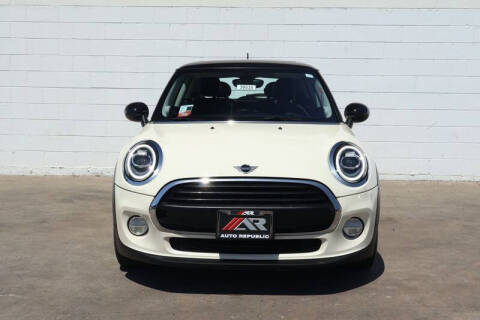 2019 MINI Hardtop 2 Door Cooper