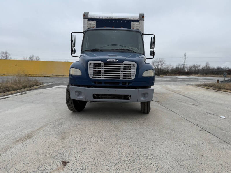 2008 Freightliner M2 106