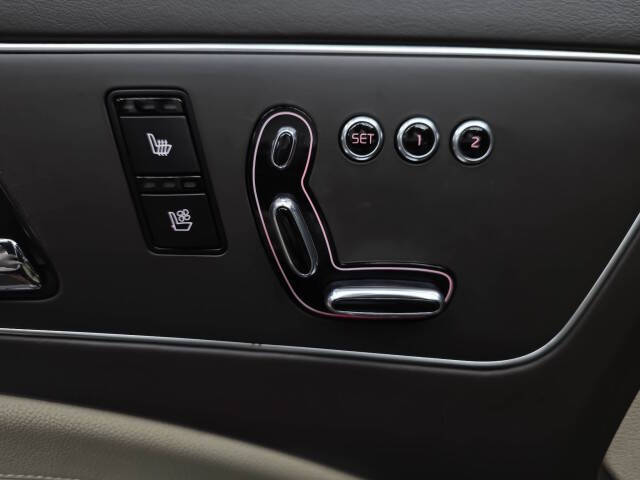 2015 Kia K900 Premium