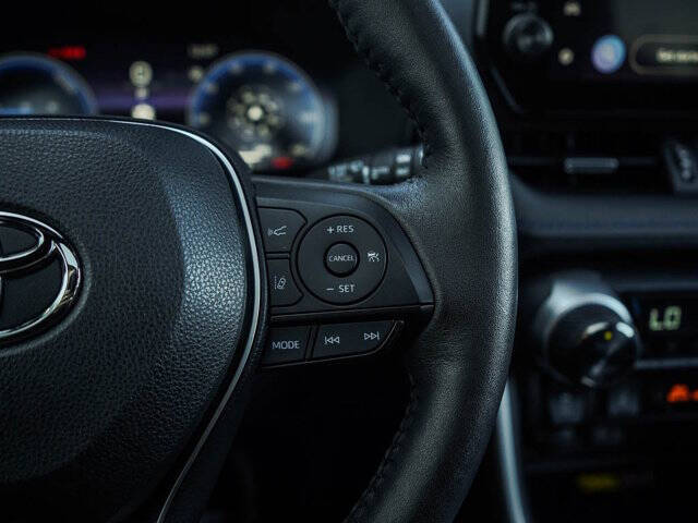 2024 Toyota RAV4 Hybrid XSE