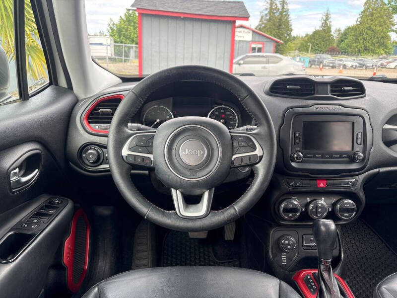 2017 Jeep Renegade Trailhawk