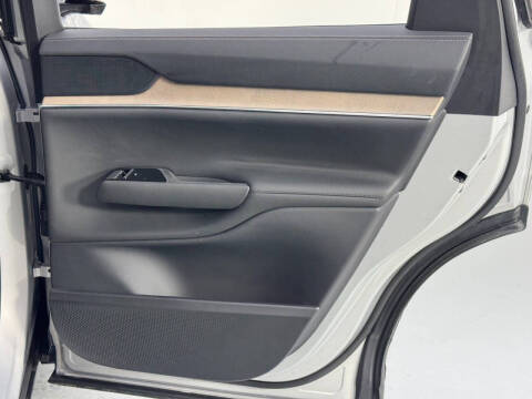 2025 Volvo EX90 Twin Plus 7P