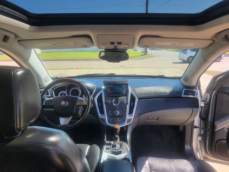 2011 Cadillac SRX Performance Collection