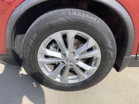 2016 Nissan Rogue SV