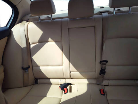 2015 BMW 5 Series 528i