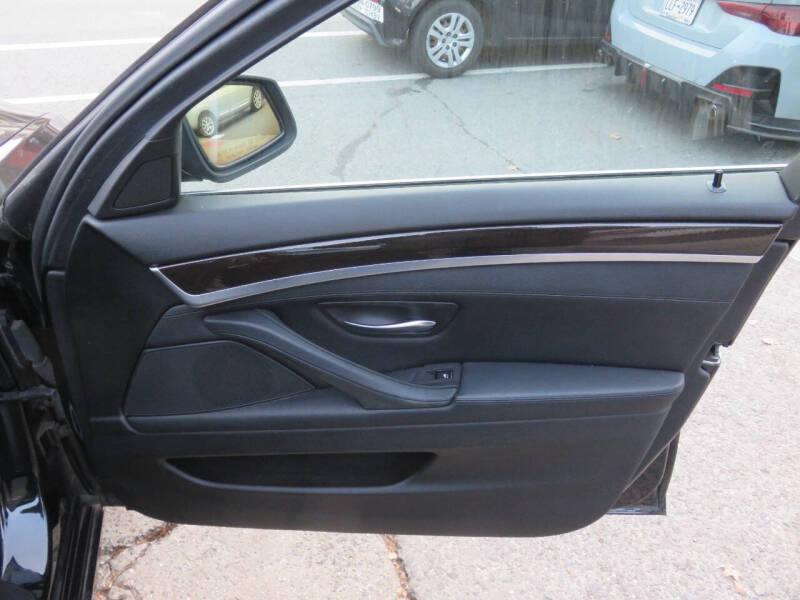 2013 BMW 5 Series 528i xDrive