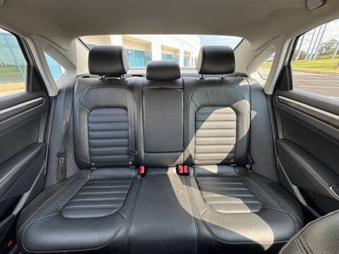 2017 Volkswagen Passat V6 SEL Premium