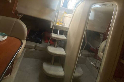 2003 Rinker 342 FIESTA VEE