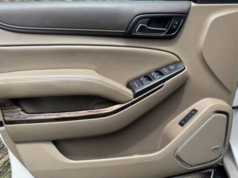 2017 GMC Yukon XL SLT