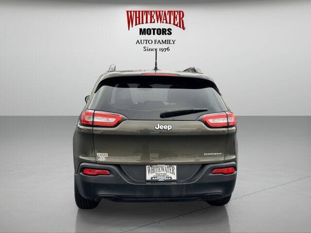 2015 Jeep Cherokee Sport