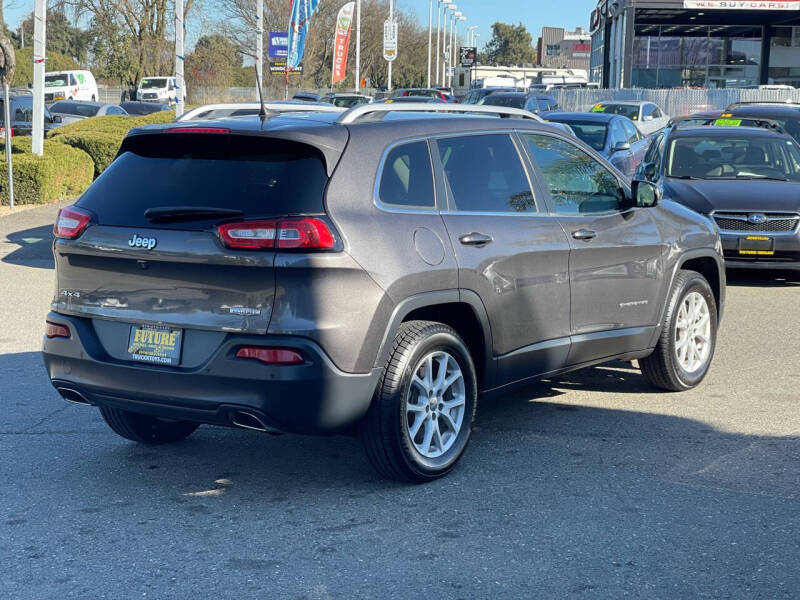 2018 Jeep Cherokee Latitude Plus
