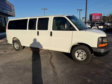 2016 Chevrolet Express LS 3500