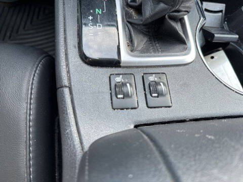 2017 Toyota Highlander SE