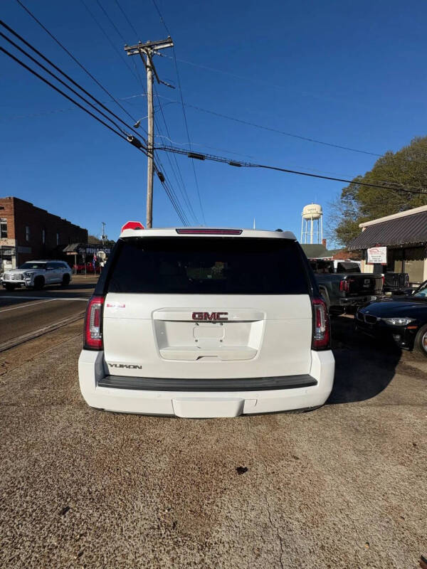 2017 GMC Yukon SLT