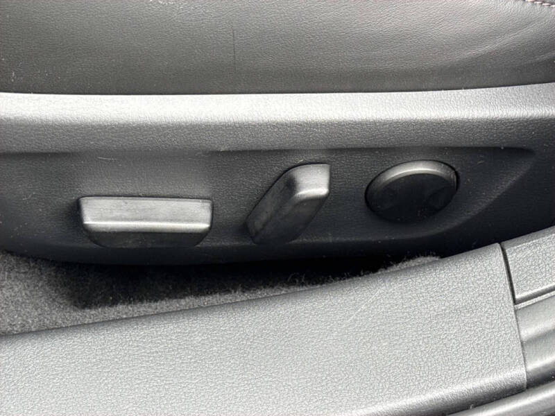 2024 Mazda Mazda3 Hatchback 2.5 S Preferred