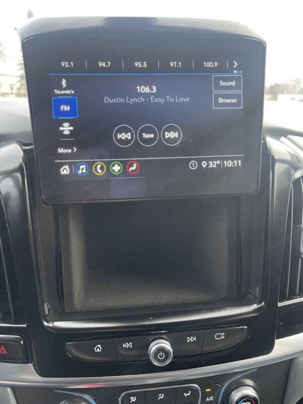 2021 Chevrolet Traverse LT Leather