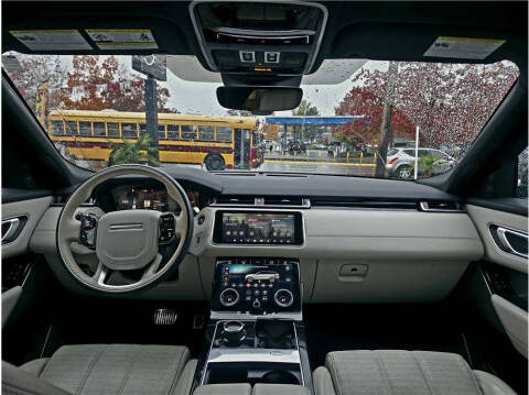 2019 Land Rover Range Rover Velar P380 R-Dynamic HSE