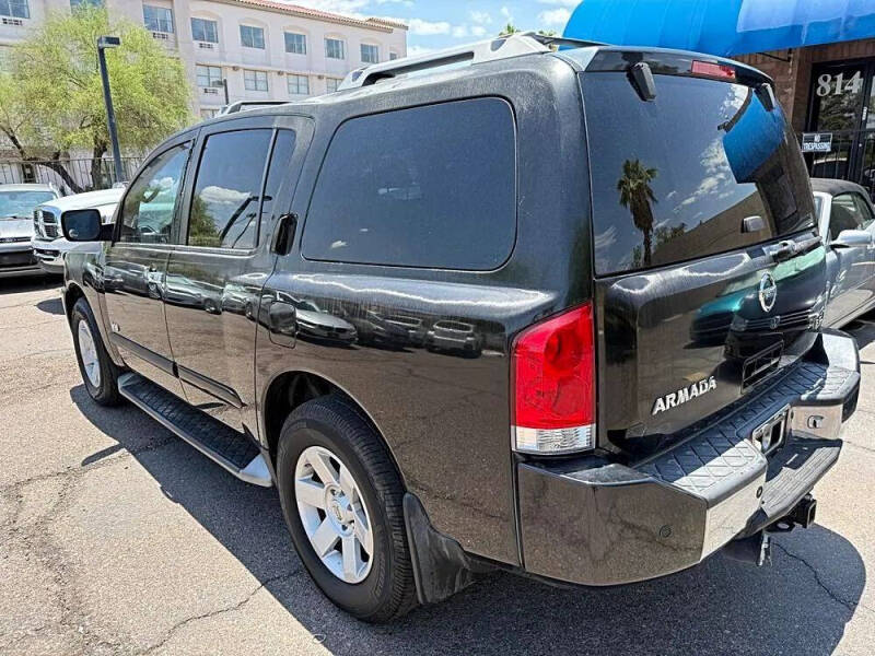 2005 Nissan Armada