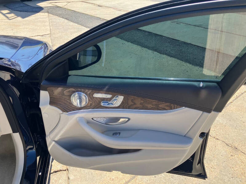 2017 Mercedes-Benz E-Class E 300