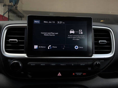2022 Hyundai Venue SEL