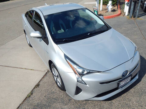 2017 Toyota Prius Two