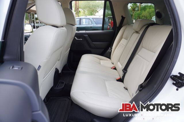 2015 Land Rover LR2 HSE LUX