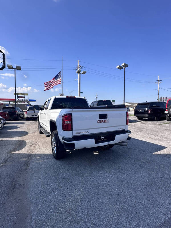2016 GMC Sierra 2500HD Denali