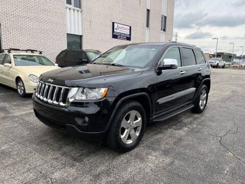 2011 Jeep Grand Cherokee for sale at AUTOSAVIN in Elmhurst IL