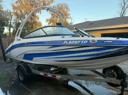 2023 Yamaha AR195