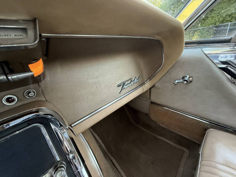 1965 Ford Thunderbird